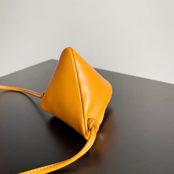 bottega veneta strap pouch replica bob71618