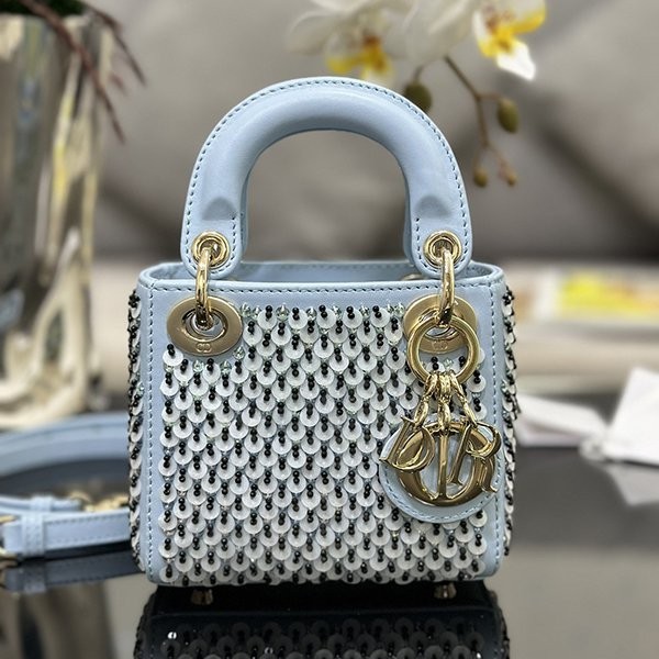 New limited edition? Lady Dior replica mini handbag dec74121