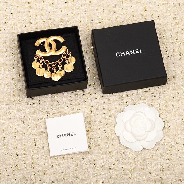 Very popular new Chanel tassel brooch replica shc55217