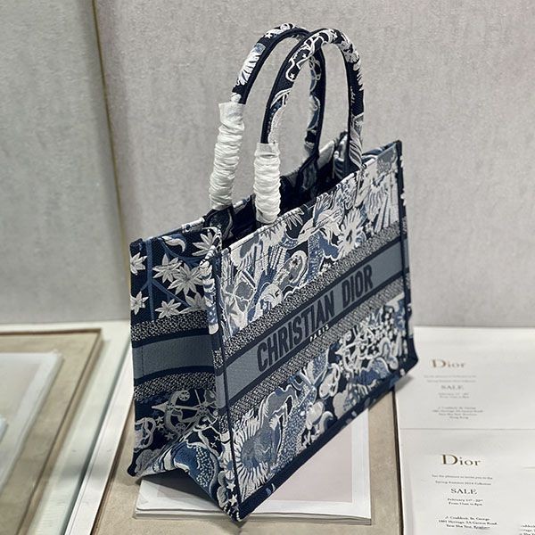 n grade recommended Dior book tote copy medium bag des71977