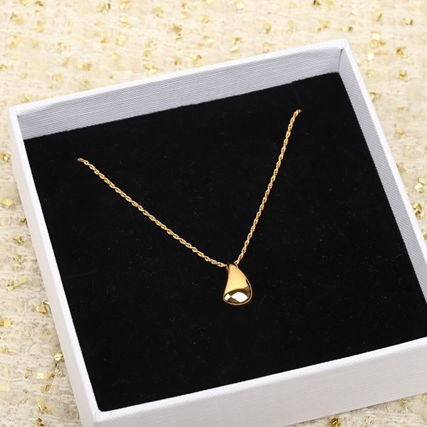 Immediate shipping Chanel Water Drop Necklace Replica shd18728