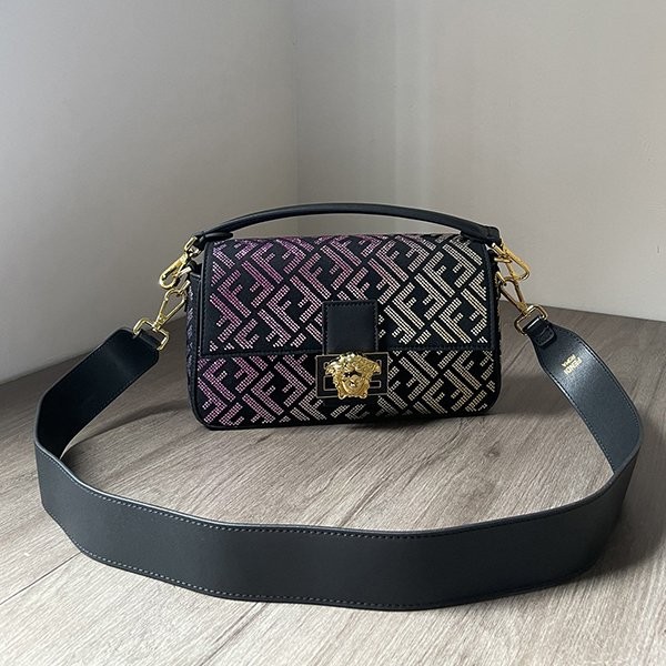 Fendi x Versace replica shoulder bag FEND1 BAGUETTE fer15751