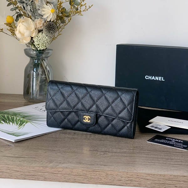 Chanel Matelasse Caviar Skin Long Wallet Replica shk34837