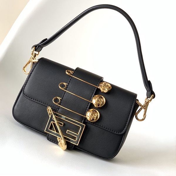 Super Hot Topic! [FENDACE] Brooch Baguette Leather Bag Replica feo63238