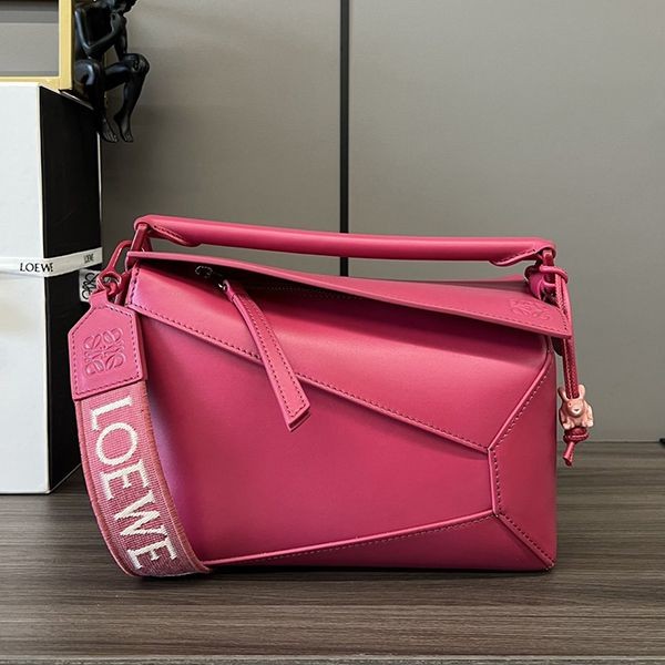 High-end brand Loewe replica shoulder bag PUZZLE Nano lov53384