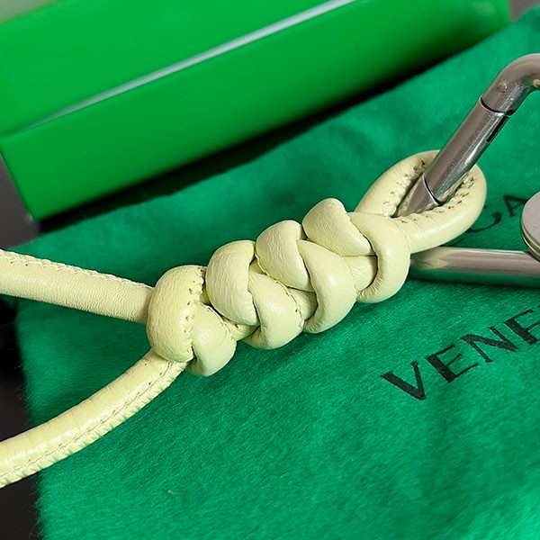 Super low price! Bottega Veneta braided leather key ring fake popular unique boh00857