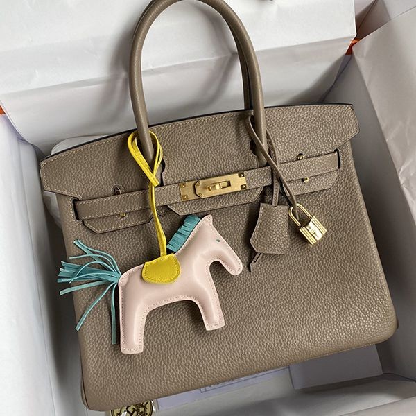 Hermes Birkin 30cm handbag perfect as a gift? ers97744 Hermes Birkin 30cm handbag perfect as a gift? ers97744