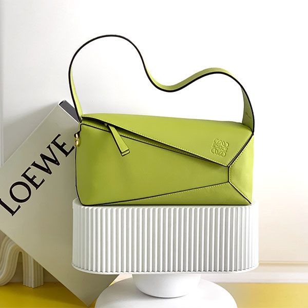 Very popular! Loewe Puzzle fake hobo bag shoulder bag log75948 Very popular! Loewe Puzzle fake hobo bag shoulder bag log75948