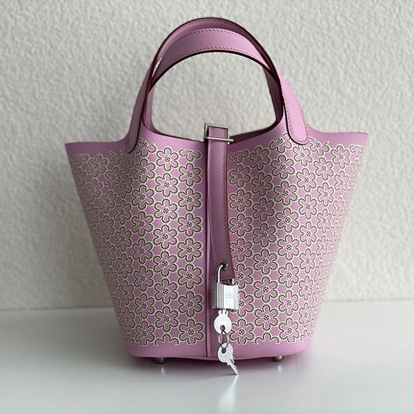 Secured Hermes Picotin 18 Replica Lucky Daisy Mauve Sylvestre erc91980