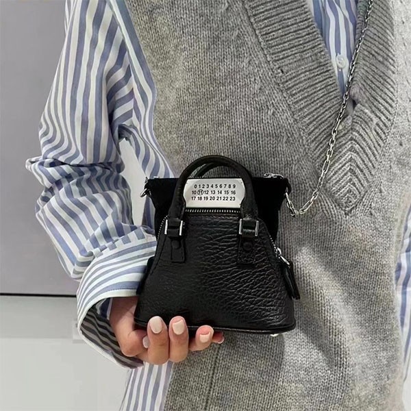 Maison Margiela Replica 5AC Classique Baby Shoulder Bag SB3WG0025P44