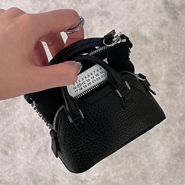 Maison Margiela Replica 5AC Classique Baby Shoulder Bag SB3WG0025P44