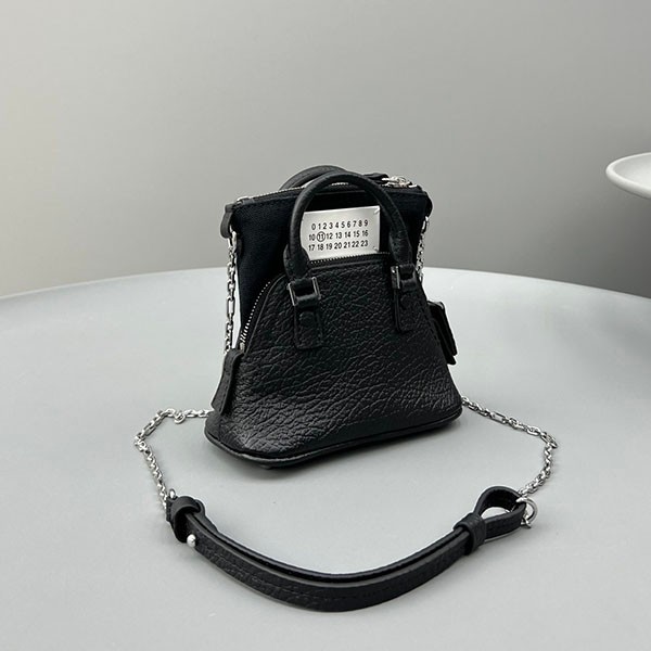 Maison Margiela Replica 5AC Classique Baby Shoulder Bag SB3WG0025P44