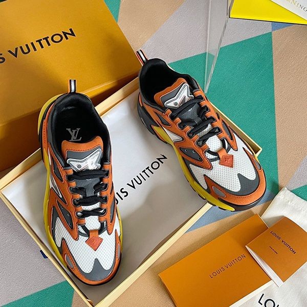 Louis Vuitton Sprint Monogram Sneakers Replica Tracked Shipping vua96257 Louis Vuitton Sprint Monogram Sneakers Replica Tracked Shipping vua96257