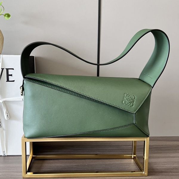 Boutique? Loewe Puzzle Hobo Bag Shoulder Bag Replica lon08146 Boutique? Loewe Puzzle Hobo Bag Shoulder Bag Replica lon08146