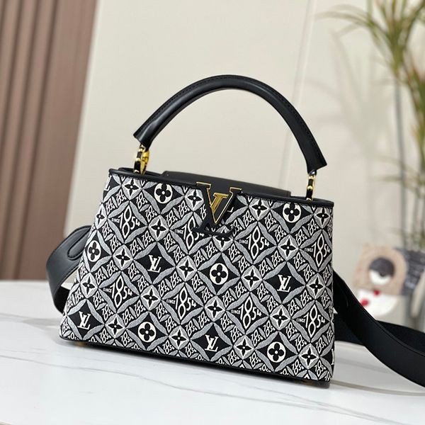 Latest and stylish Louis Vuitton Capucines replica MM◆Since 1854 vuf62308 Latest and stylish Louis Vuitton Capucines replica MM◆Since 1854 vuf62308