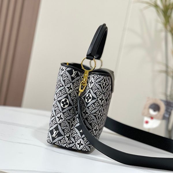 Latest and stylish Louis Vuitton Capucines replica MM◆Since 1854 vuf62308