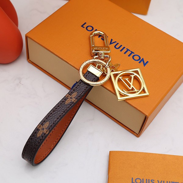 Louis Vuitton LV Dragon Nus Slim Keychain Replica vub38581