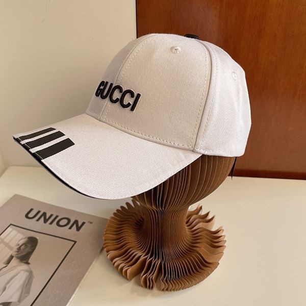 ★Popular in Japan! Extremely hard to find fake Gucci baseball cap guw76440