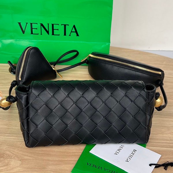 Bottega Veneta Strap Pouch Replica 717429VCP3C8425 Bottega Veneta Strap Pouch Replica 717429VCP3C8425