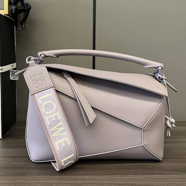 Very popular! Loewe replica shoulder bag PUZZLE nano loy31666