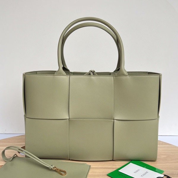 Bottega Veneta Small Arco Tote Bag Replica boi71492 Bottega Veneta Small Arco Tote Bag Replica boi71492