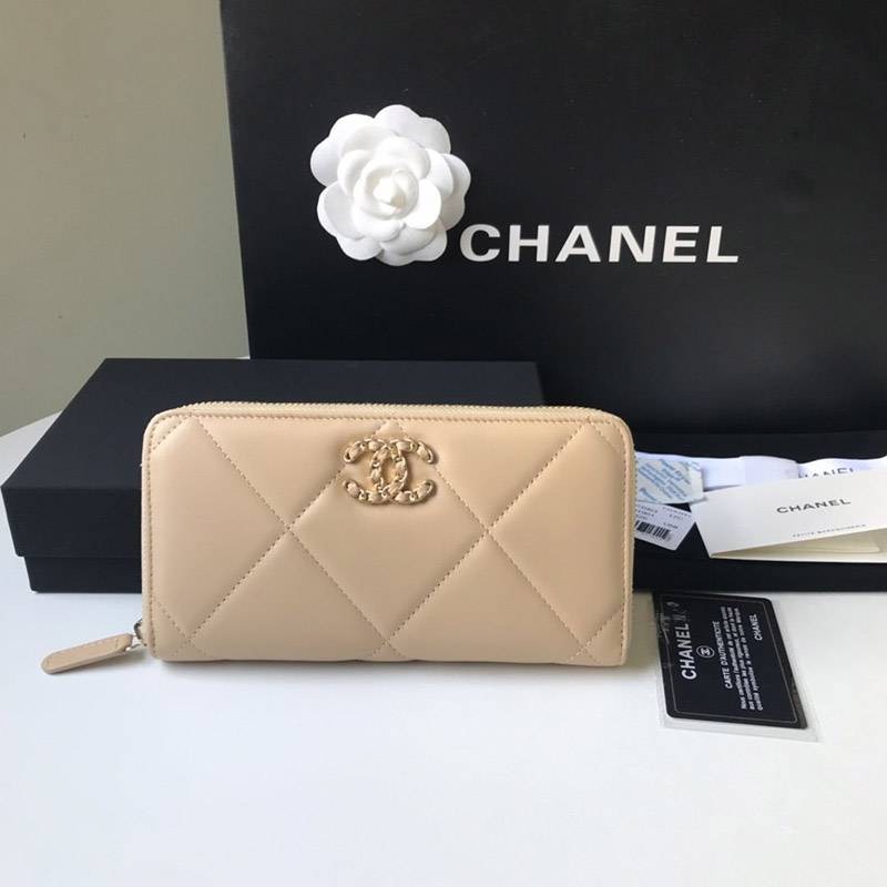 New Spring Items Chanel Nineteen Zip Long Wallet Replica shd06809