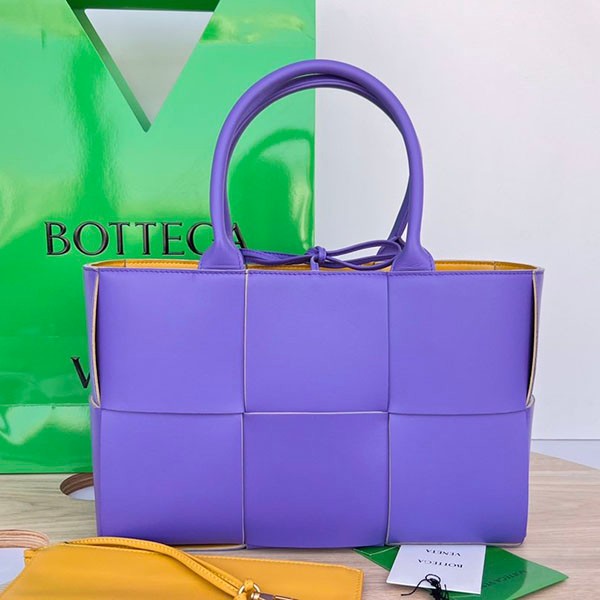 Bottega Veneta Small Arco Tote Bag Replica bow90419 Bottega Veneta Small Arco Tote Bag Replica bow90419