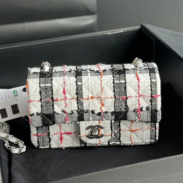 Chanel CC Tweed Matelasse Classic Bag shi23705 Chanel CC Tweed Matelasse Classic Bag shi23705