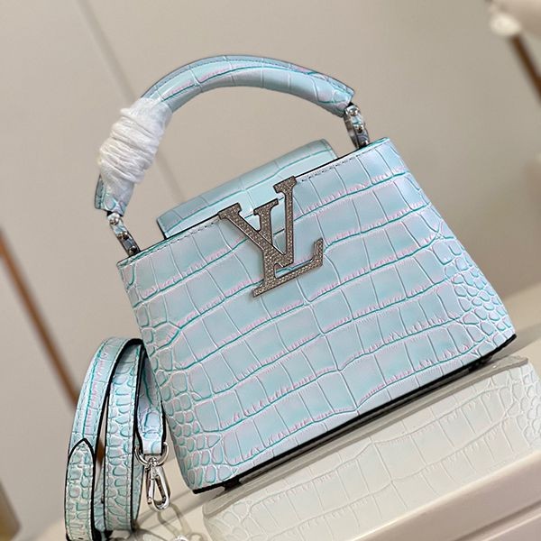 Immediate shipping Louis Vuitton Capucines MINI handbag replica vub89891