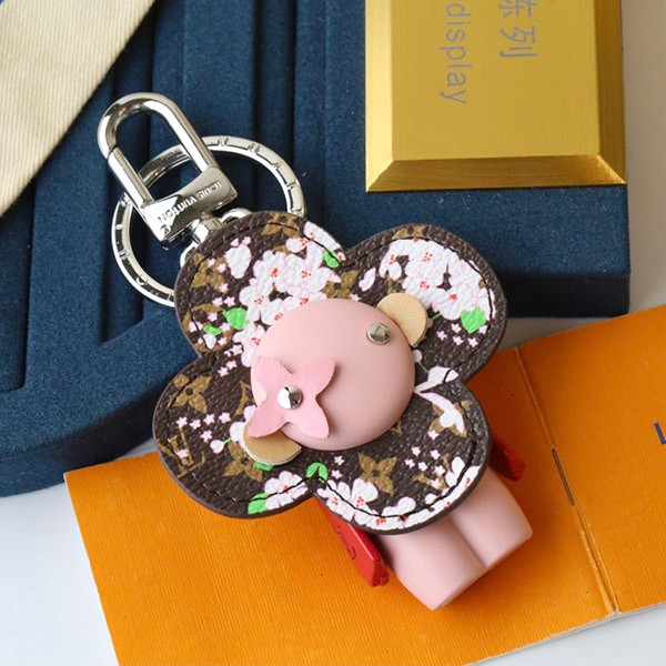 Louis Vuitton Replica Vivienne Bag Charm Key Ring vut50003