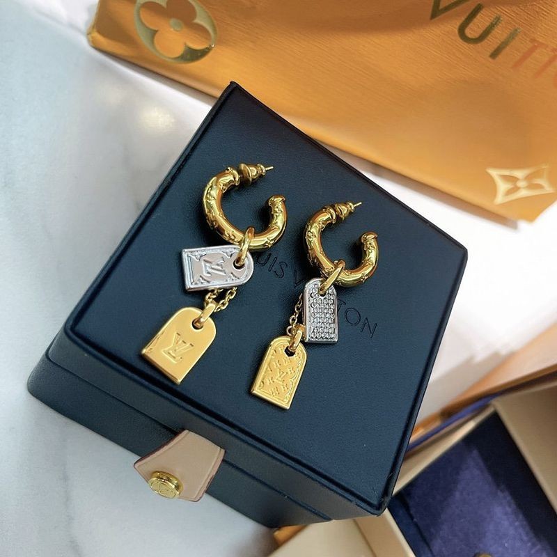 Popularity is rising [Louis Vuitton] Boucle d'oreille? Nanogram LV Replica M00607