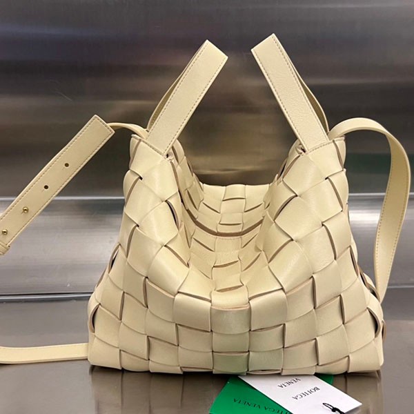 Bottega Veneta Replica Bowling Cassette Bag BOP62114