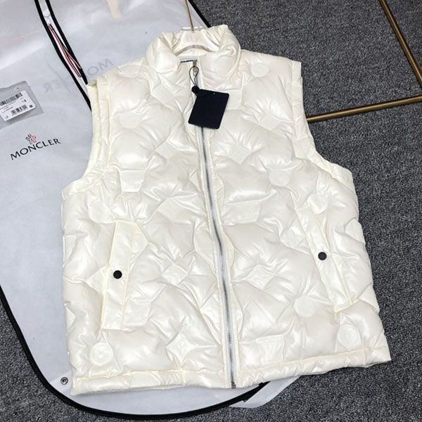 Louis Vuitton White Down Vest Replica with Tracking vuo25301