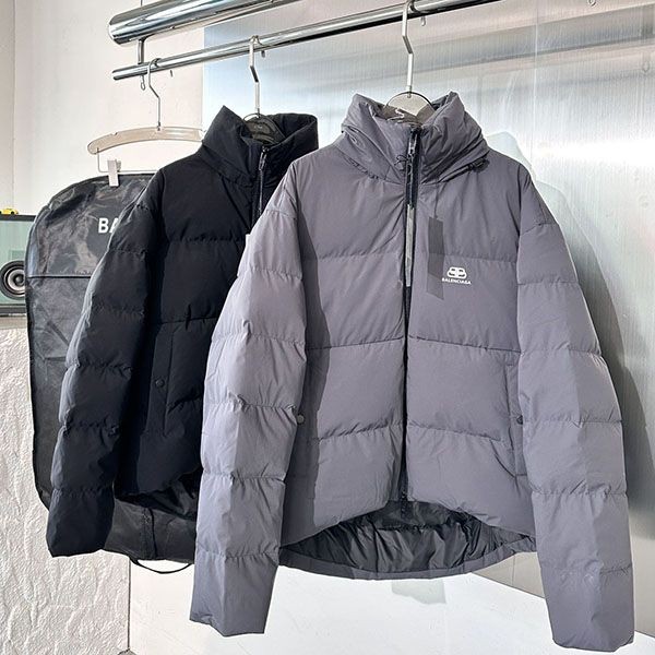 Express delivery Balenciaga puffer replica down jacket bao76015