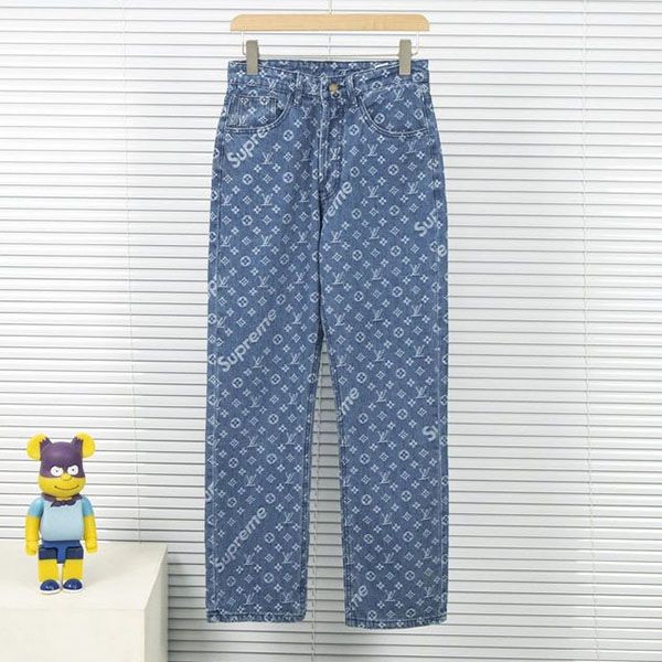 Louis Vuitton Monogram Denim Mom Jeans Replica vus47710