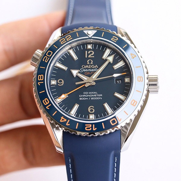 Replica Omega Seamaster Planet Ocean Co-Axial Master Chronometer omp46112