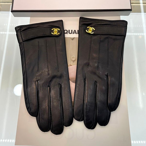 Very popular: Chanel leather gloves replica shy87620 Very popular: Chanel leather gloves replica shy87620