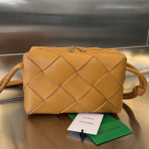 Free shipping Bottega Cassette Small Shoulder Bag Replica bok85989 Free shipping Bottega Cassette Small Shoulder Bag Replica bok85989