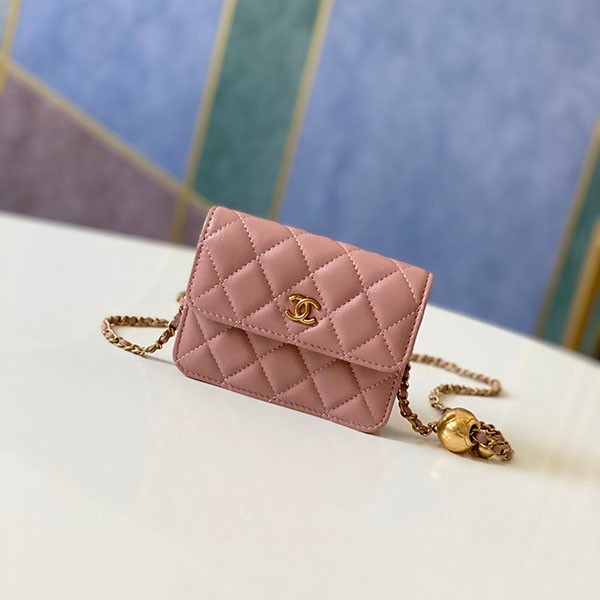 Chanel Replica Matelasse Shoulder Bag Pink sht20416 Chanel Replica Matelasse Shoulder Bag Pink sht20416