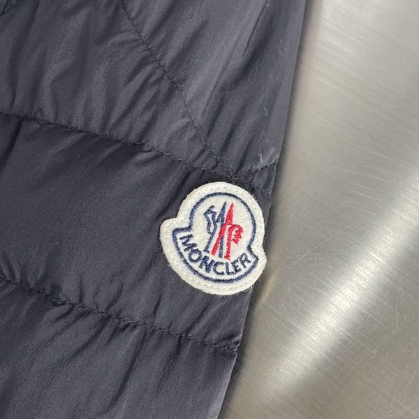 Recommended Moncler Della Short Down Jacket Replica mot04979