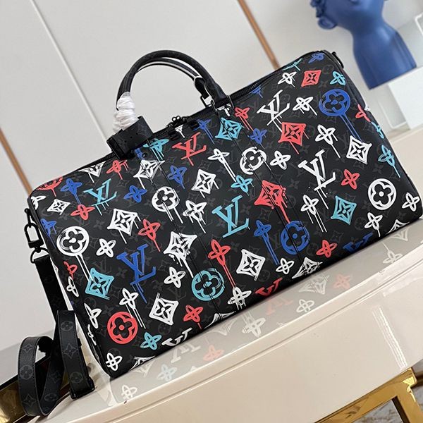 A nice Louis Vuitton Keepall Bandouliere 50 replica in multi-color M21384