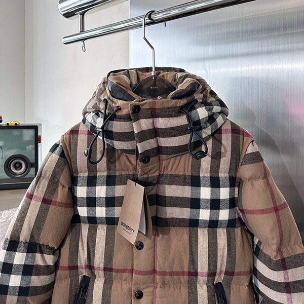 Burberry Check Cropped Fake Puffer Jacket Bam74775