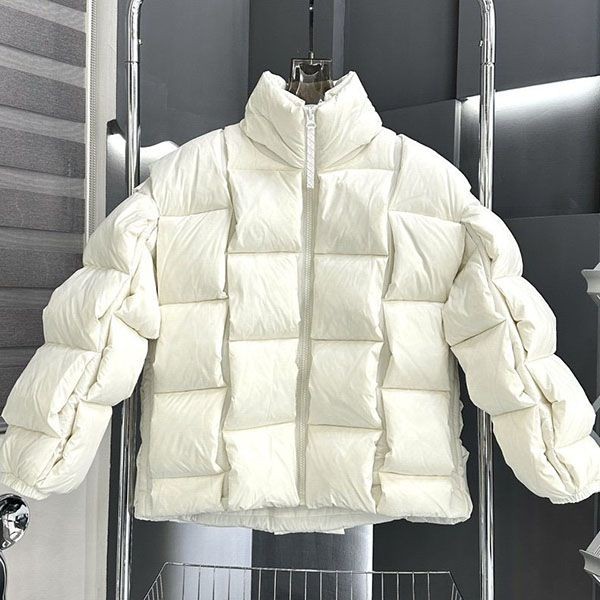 Popularity is rising rapidly Bottega Veneta poplin copy down jacket bou17844