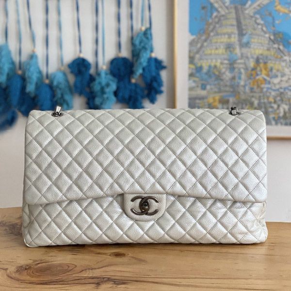 Perfect gift: Chanel shoulder bag replica white bag shv78076 Perfect gift: Chanel shoulder bag replica white bag shv78076