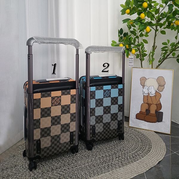 Eye-catching colors Louis Vuitton Replica Horizon 55 Suitcase 2 colors vux88950