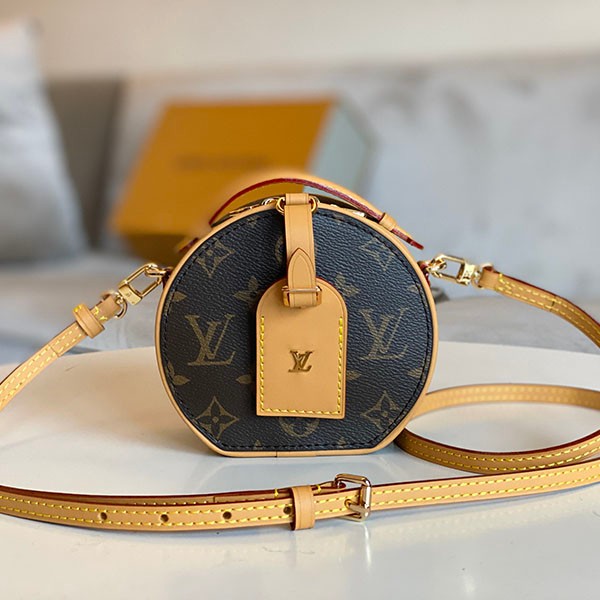 Rare Louis Vuitton Mini Boite Chapeau Replica Round Mini Bag 2WAY M44699 Rare Louis Vuitton Mini Boite Chapeau Replica Round Mini Bag 2WAY M44699