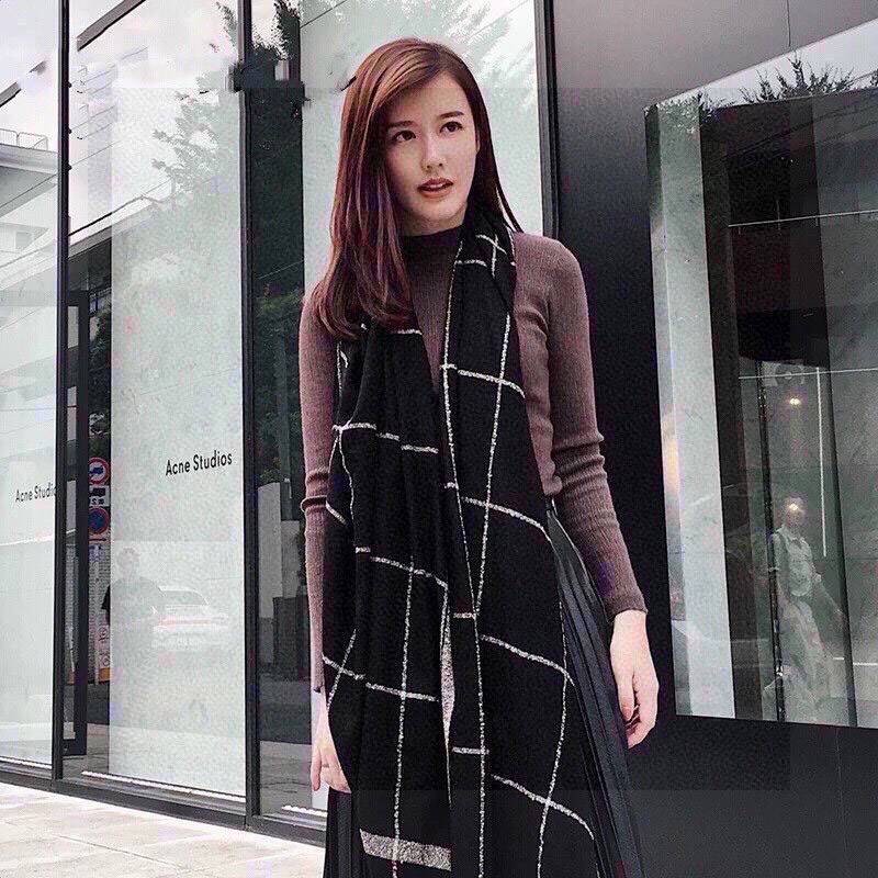 21AW Classic Popular Chanel Stole Wool Imitation Silk Cashmere CC shl82275 21AW Classic Popular Chanel Stole Wool Imitation Silk Cashmere CC shl82275