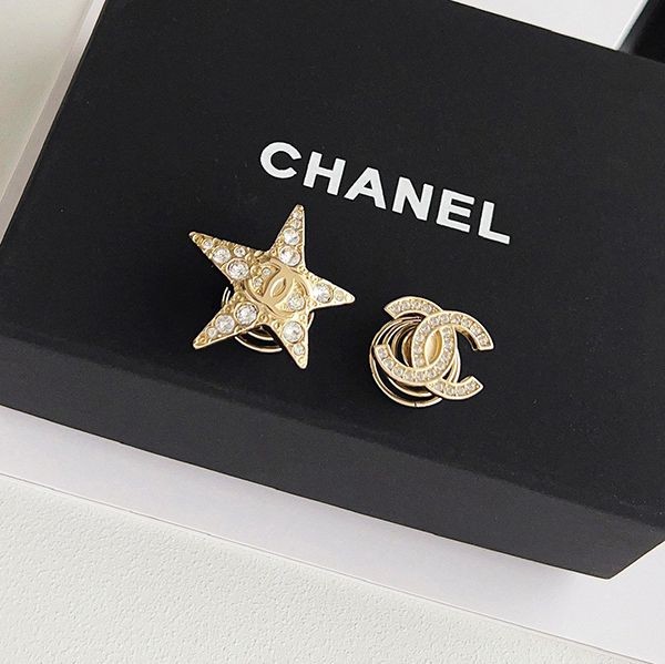 Very popular! Beautiful Chanel hair accessory set replica she16796 Very popular! Beautiful Chanel hair accessory set replica she16796