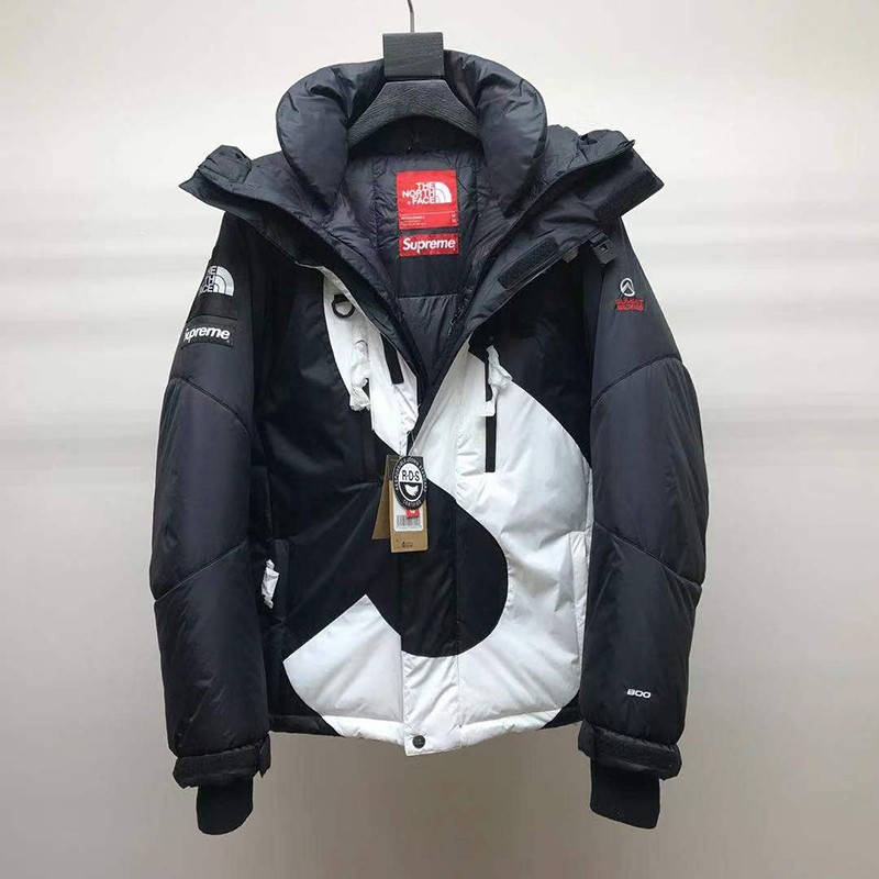 Very popular! Limited collaboration super rare! Supreme x North Face fake s logo Himalayan black shp18290
