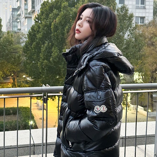 Cheap price! Moncler replica Maya 70 down jacket H20911A00 Cheap price! Moncler replica Maya 70 down jacket H20911A00